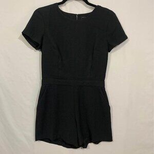 BANANA Republic woman’s one piece romper. New condition. Size 2. Black. Pockets